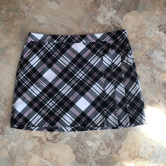 Plaid mini skirt - Picture 1 of 3